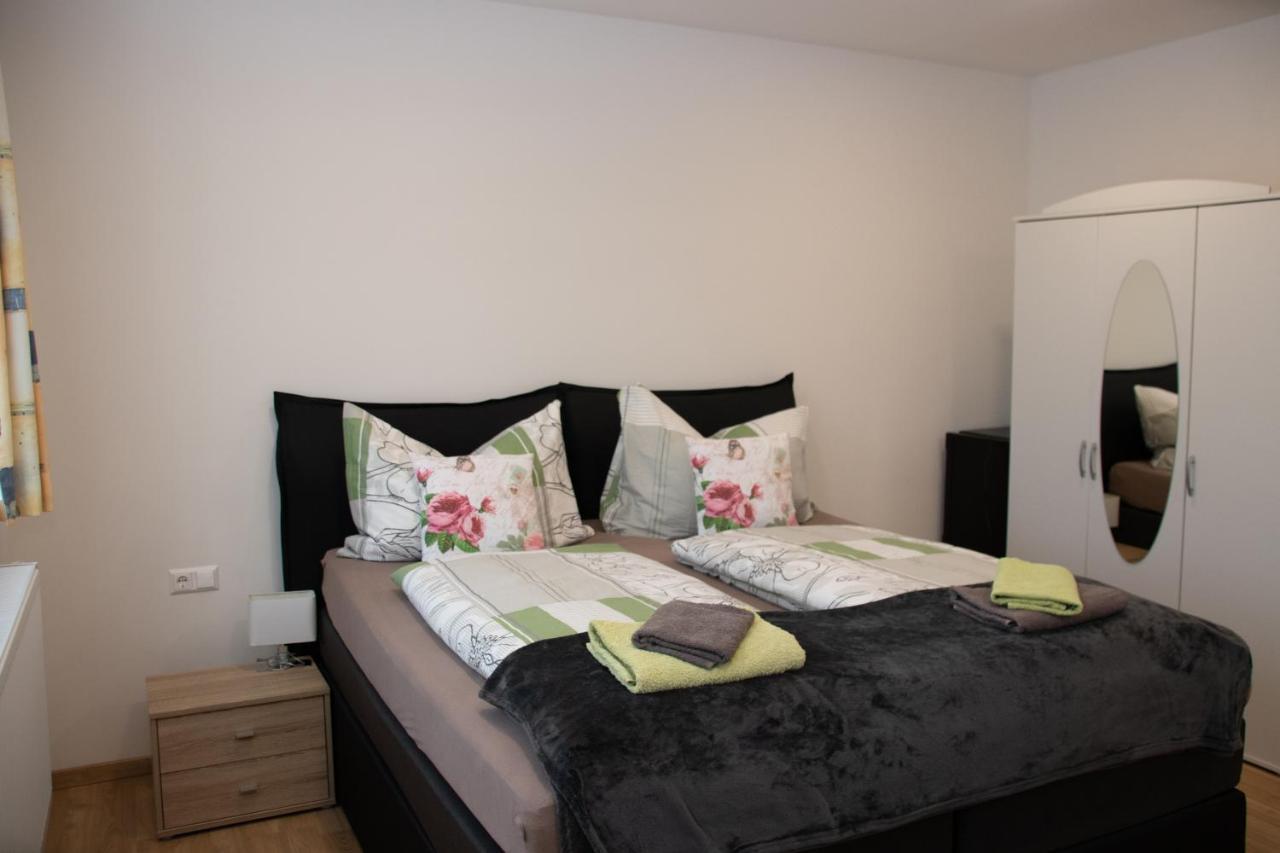 Die Schlafstube - Bed & Breakfast Zeltweg Eksteriør bilde