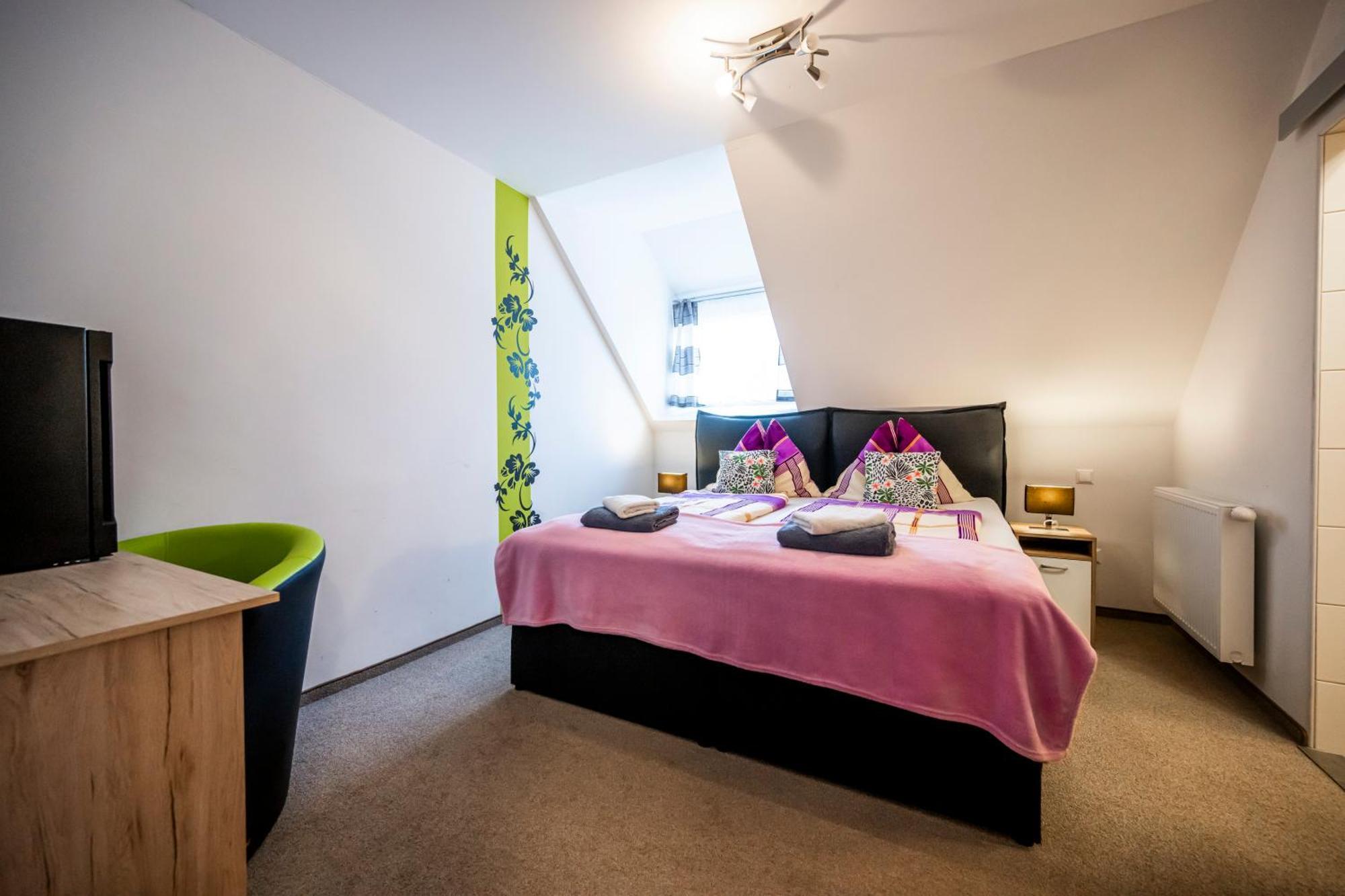 Die Schlafstube - Bed & Breakfast Zeltweg Eksteriør bilde