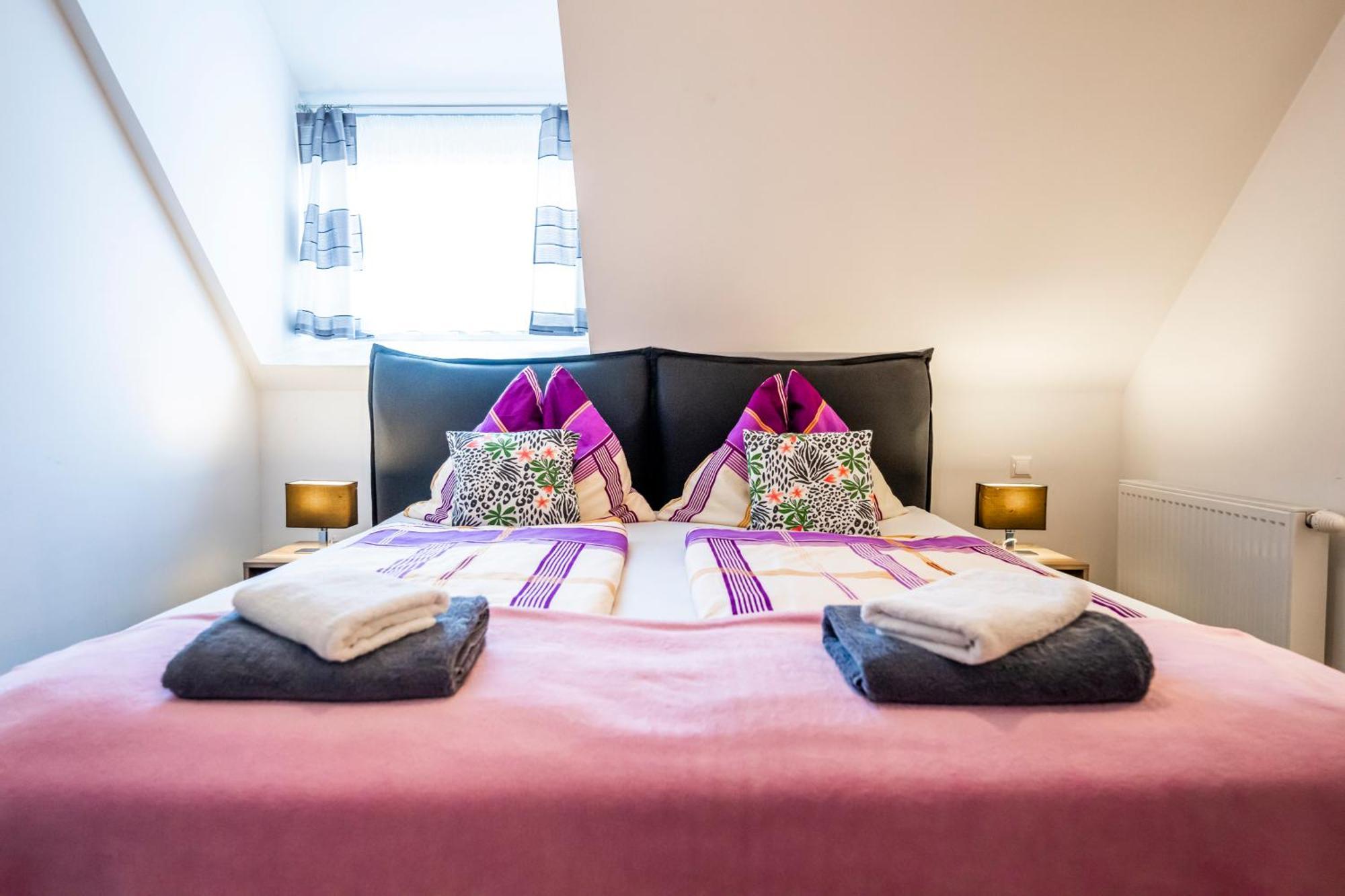Die Schlafstube - Bed & Breakfast Zeltweg Eksteriør bilde