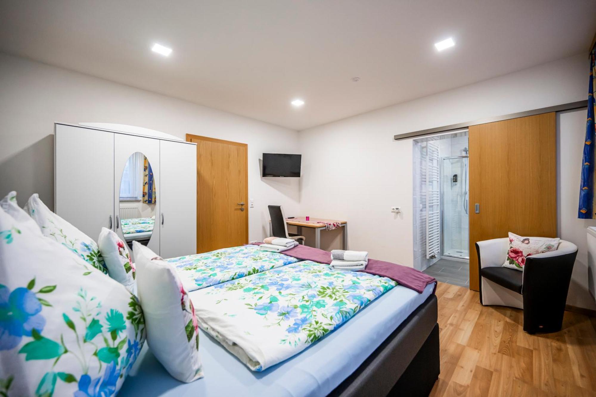 Die Schlafstube - Bed & Breakfast Zeltweg Eksteriør bilde