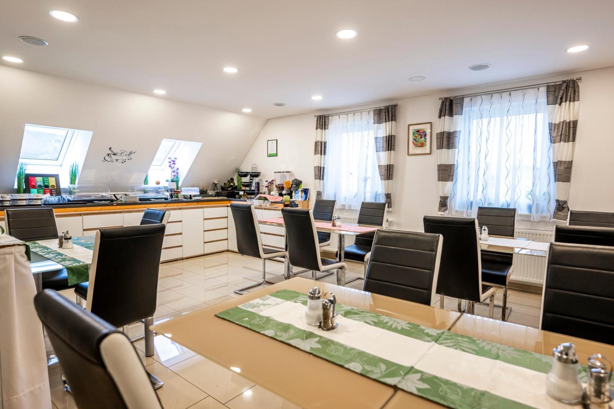 Die Schlafstube - Bed & Breakfast Zeltweg Eksteriør bilde