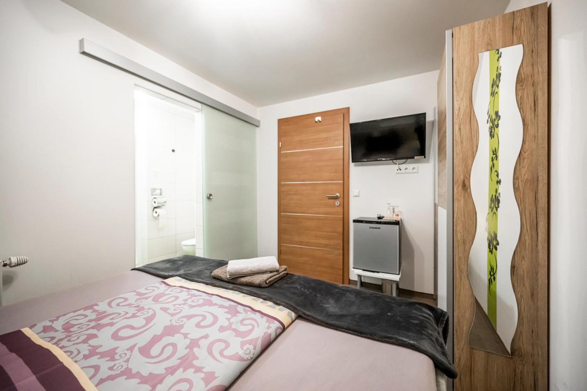 Die Schlafstube - Bed & Breakfast Zeltweg Eksteriør bilde