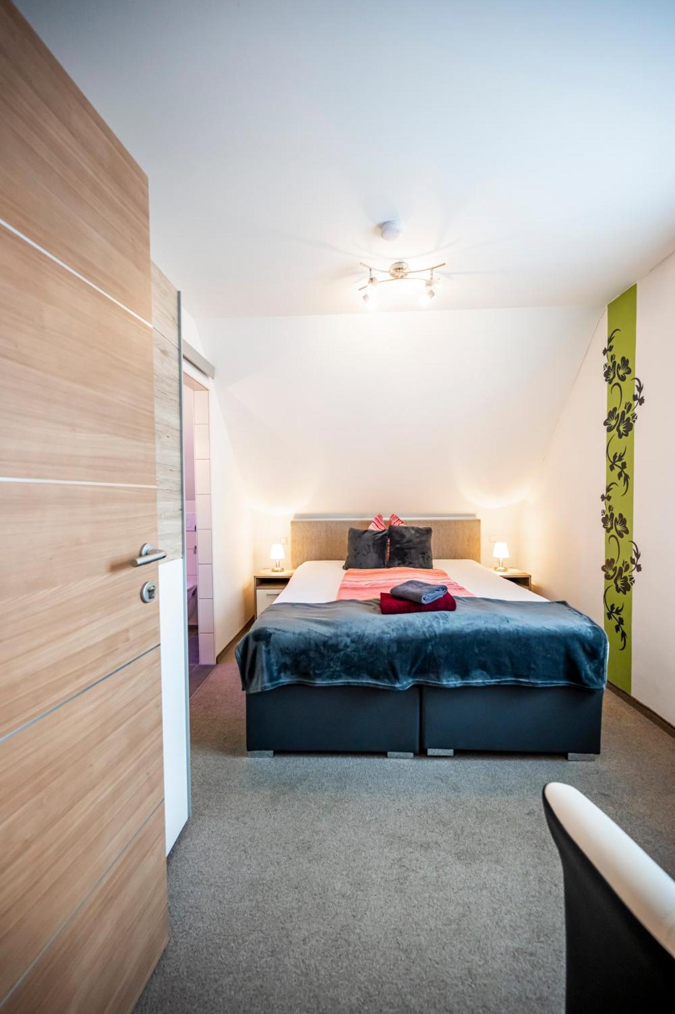 Die Schlafstube - Bed & Breakfast Zeltweg Eksteriør bilde