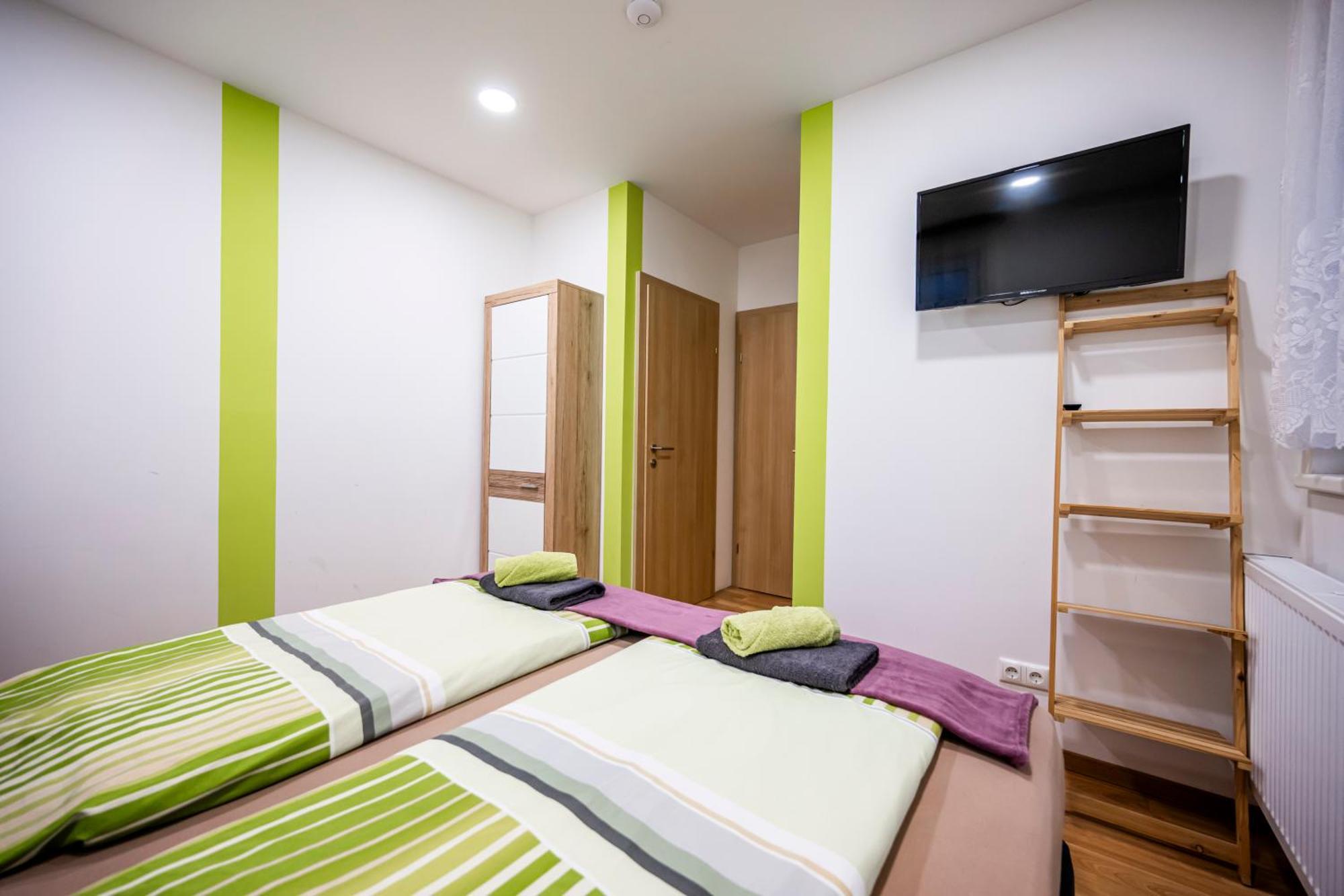 Die Schlafstube - Bed & Breakfast Zeltweg Eksteriør bilde