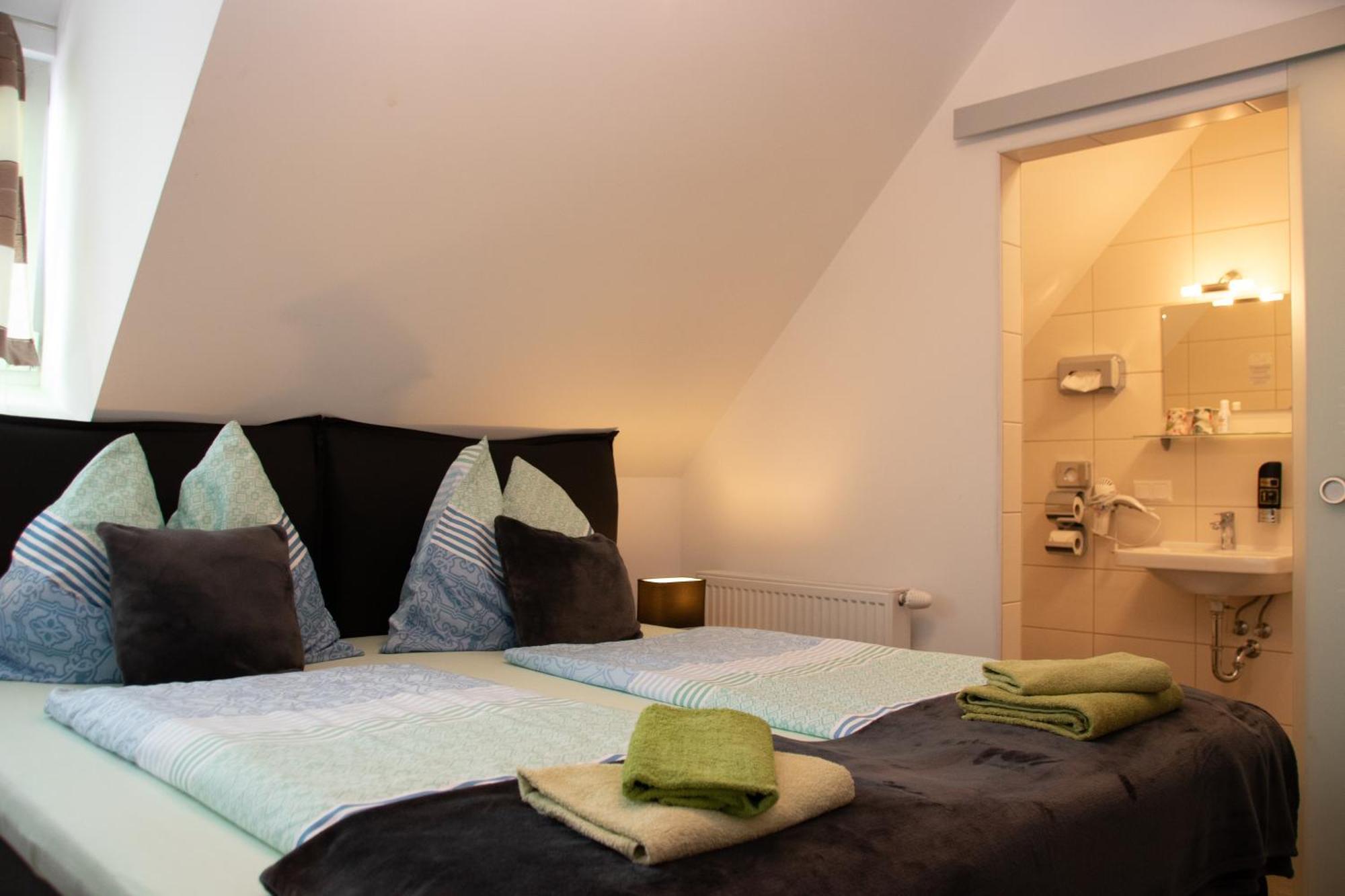 Die Schlafstube - Bed & Breakfast Zeltweg Rom bilde